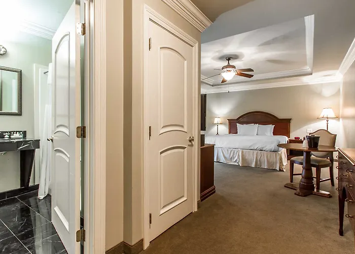 The Juliet 3* Lafayette